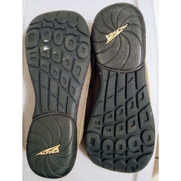 Altra Women’s Running Shoes 8.5 • Zero Drop • FootShape Leather Natural Sneakers - Picture 2 of 8